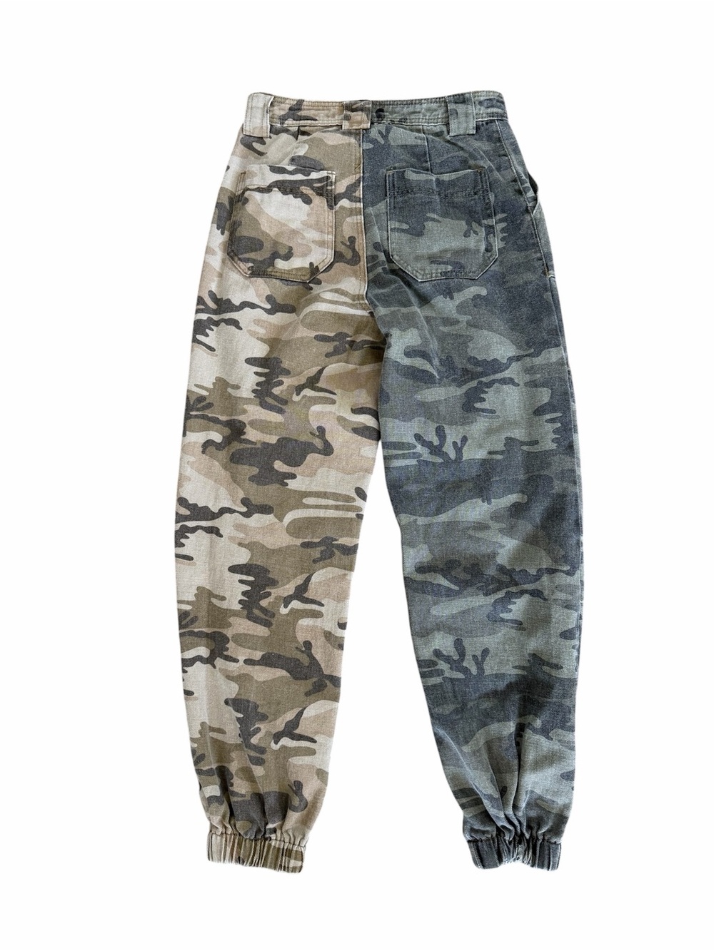 Edikted Two Tone Camo Joggers Small - Picture 2 of 3